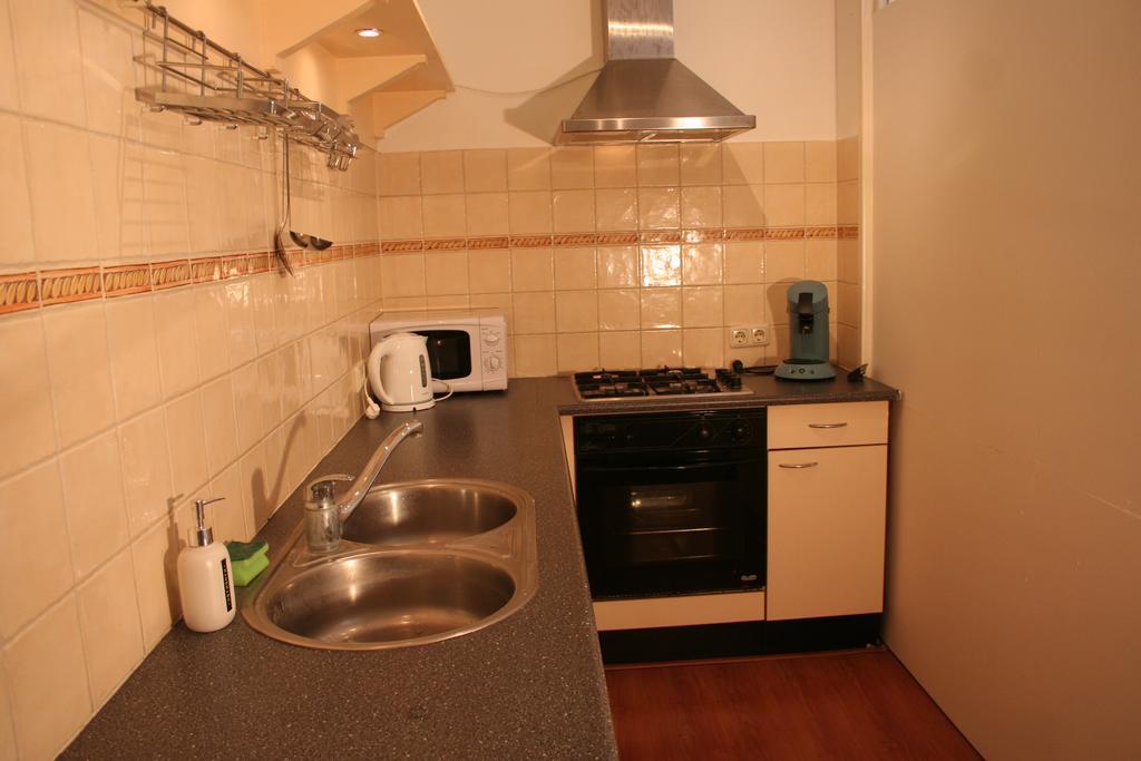 Appartement Torenzicht - Leeuwarden Marssum Esterno foto